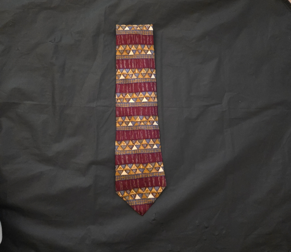 Kenneth Cole Geometric Pattern Tie in Maroon and Gold